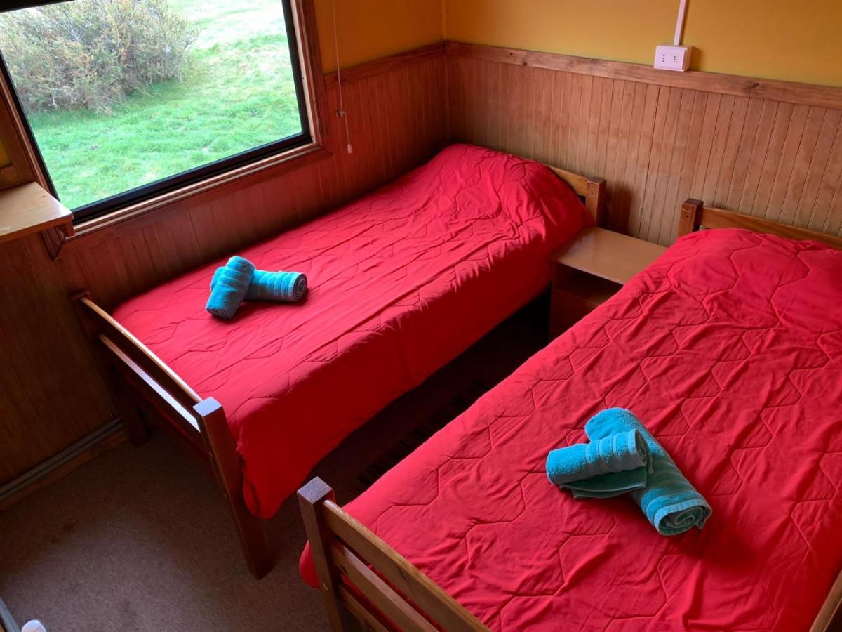 Cabanas Lago Tyndall Torres del Paine National Park Exterior foto